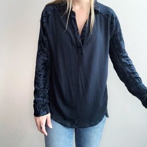 XCVI Oswin long sleeve top in Navy blue stretch Terry size XS